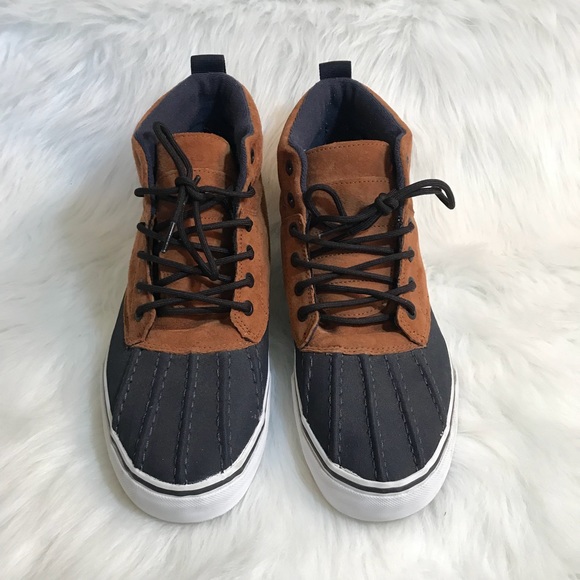 vans mens duck boots